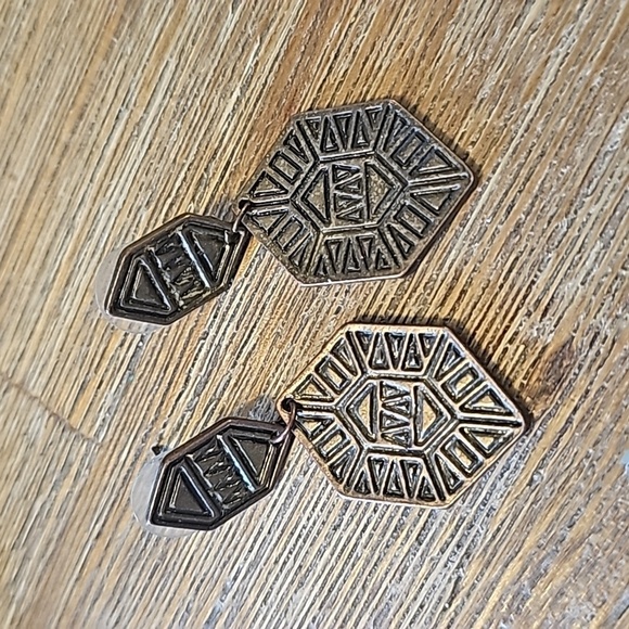 Vintage traditional tribal earrings - Picture 2 of 3